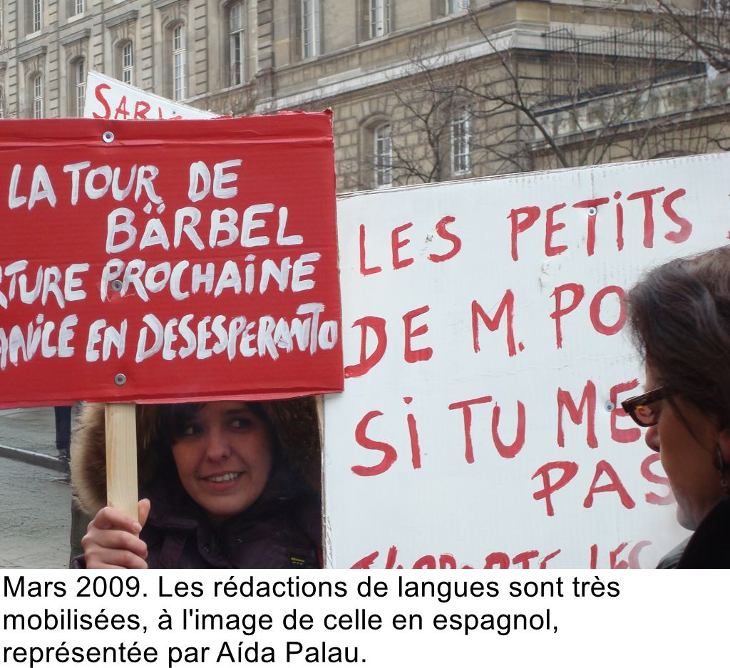 Mars 2009. Les rédactions de langues sont très mobilisées, à l'image de celle en espagnol, représentée par Aída Palau.